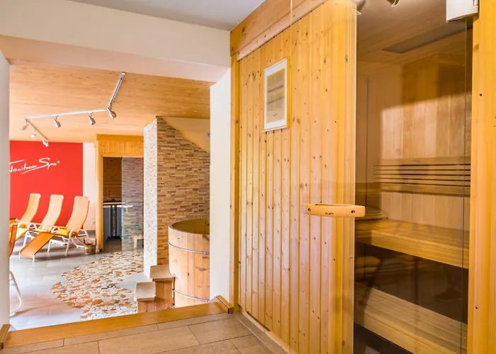 팜스테이 Tonibauer